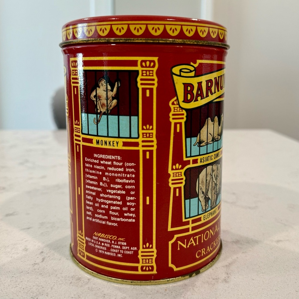 Vintage Barnum's Animals Crackers Tin Set - Picture 10 of 16